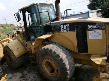 اللودر بعجل CATERPILLAR 966G