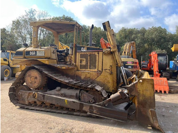 بلدوزر CATERPILLAR D6R