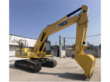 حفار زاحف KOMATSU PC200-8