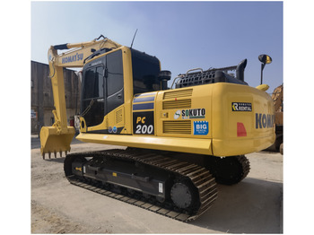 حفار زاحف KOMATSU PC200-8