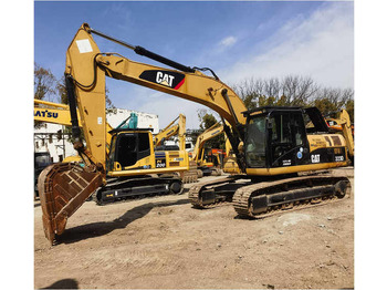 حفّار CATERPILLAR 323D2L