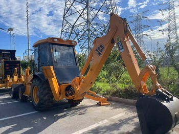 لودر ذو محراث خلفي/ باكهو JCB 3CX