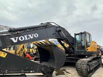 حفار زاحف VOLVO EC480D