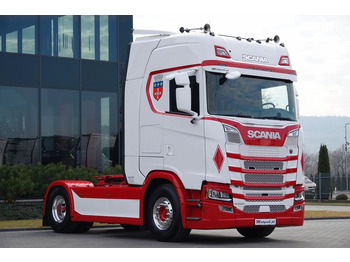 مقطورة السحب SCANIA S 500