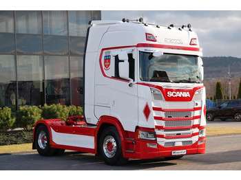 مقطورة السحب SCANIA S 500