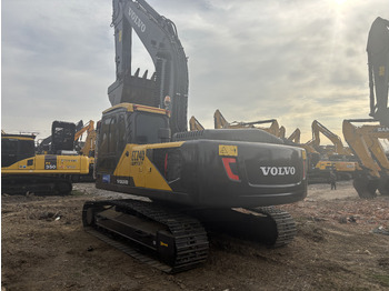 حفار زاحف Volvo EC 240 [ Copy ]: صورة 4