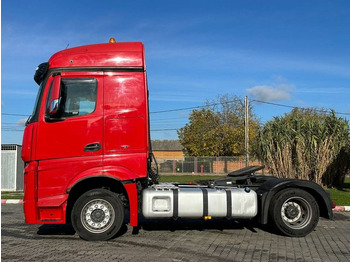 شاحنة صندوقية Mercedes-Benz Actros 963-4-A: صورة 5