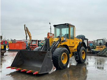 اللودر بعجل VOLVO L60E