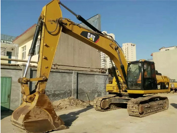 حفار زاحف CATERPILLAR 324DL