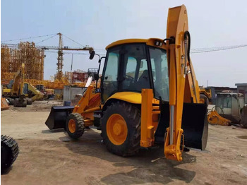 لودر ذو محراث خلفي/ باكهو JCB 3CX