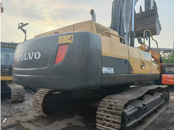 حفار زاحف VOLVO EC480D