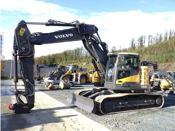 حفار زاحف VOLVO ECR235