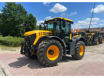 جرار JCB Fastrac 4220