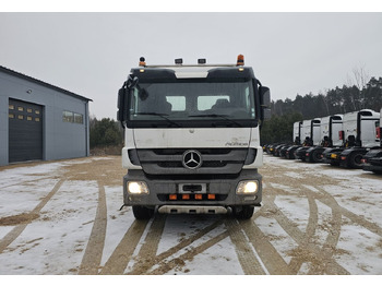 شاحنة برافعة خطافية MERCEDES-BENZ Actros 4144