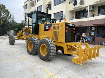 ماكينة تسوية CATERPILLAR 140H