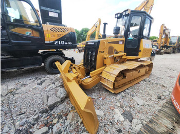 بلدوزر CATERPILLAR D5K