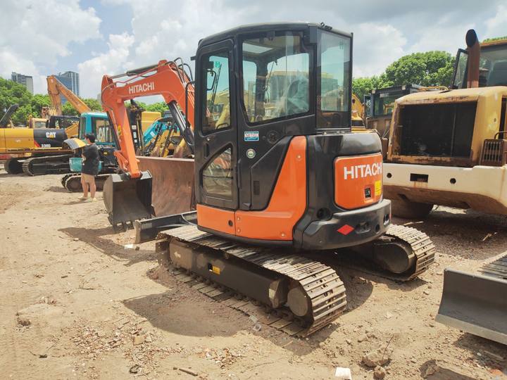 حفار صغير HITACHI ZX55