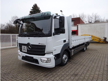 شاحنات مسطحة MERCEDES-BENZ Atego 818