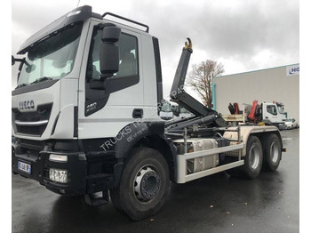 شاحنة برافعة خطافية IVECO Stralis 460