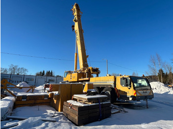 آلات الإنشاء LIEBHERR LTM 1250