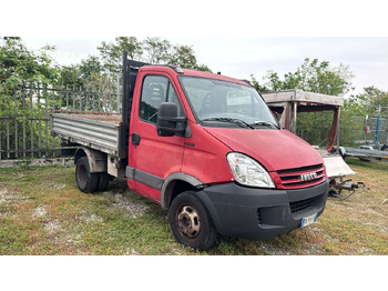 قلاب صغير IVECO Daily 35c12