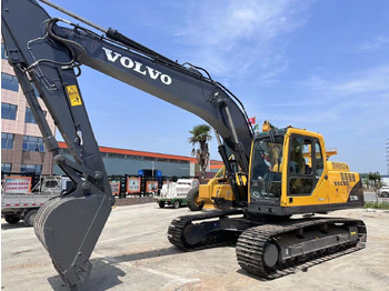 حفار زاحف VOLVO EC210BLC