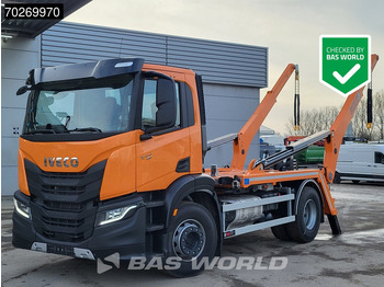 شاحنة لودر انزلاقي IVECO X-WAY