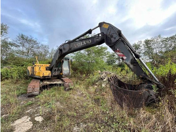 حفار زاحف VOLVO EC210BLC