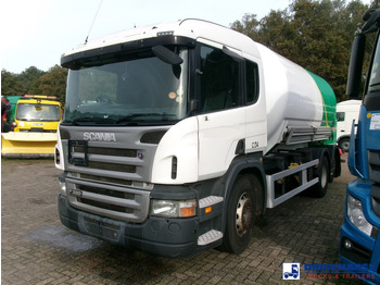 شاحنة صهريج SCANIA P 320