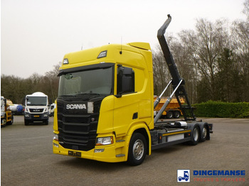 شاحنة برافعة خطافية SCANIA R 450