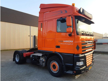 مقطورة السحب DAF XF 105 460 Spacecab Manual: صورة 3