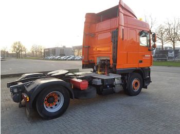 مقطورة السحب DAF XF 105 460 Spacecab Manual: صورة 5