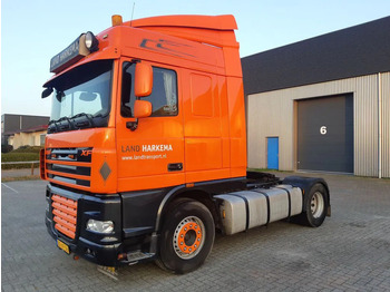 مقطورة السحب DAF XF 105 460