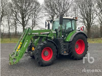 جرار FENDT 718 Vario