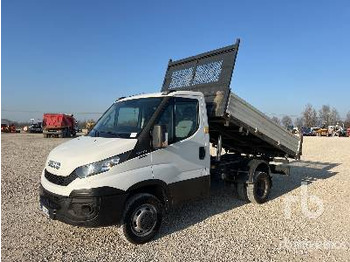 شاحنة قلاب IVECO Daily