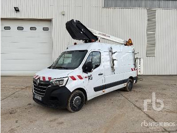 منصة محمولة مثبتة على الشاحنة RENAULT Master