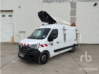 منصة محمولة مثبتة على الشاحنة RENAULT Master