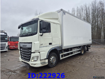 شاحنة متساوية الحرارة DAF XF 106 440