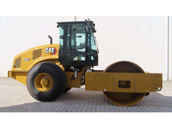 ضاغطة التربة CATERPILLAR CS66B