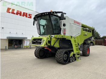 حصادة CLAAS Lexion 760