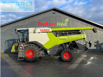 حصادة CLAAS Lexion 6700