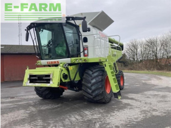 حصادة CLAAS Lexion 760