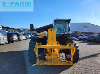 آلة رفع ونقل تلسكوبية JCB 531-70: صورة 3