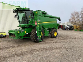 حصادة JOHN DEERE T660