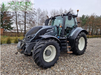 جرار VALTRA T154