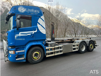 شاحنة برافعة خطافية SCANIA R 580