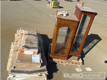 معدات الانشاءات Pallet of Various Furniture (2 of): صورة 3