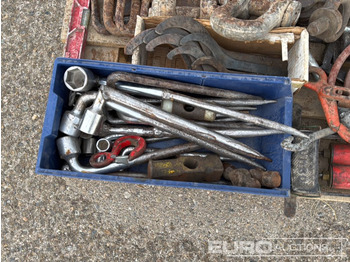 معدات الانشاءات Pallet of Various Tools: صورة 2