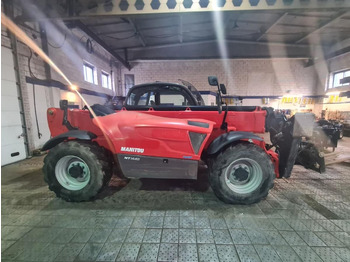 آلة رفع ونقل تلسكوبية MANITOU