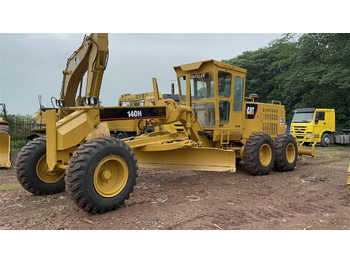 ماكينة تسوية CATERPILLAR 140H